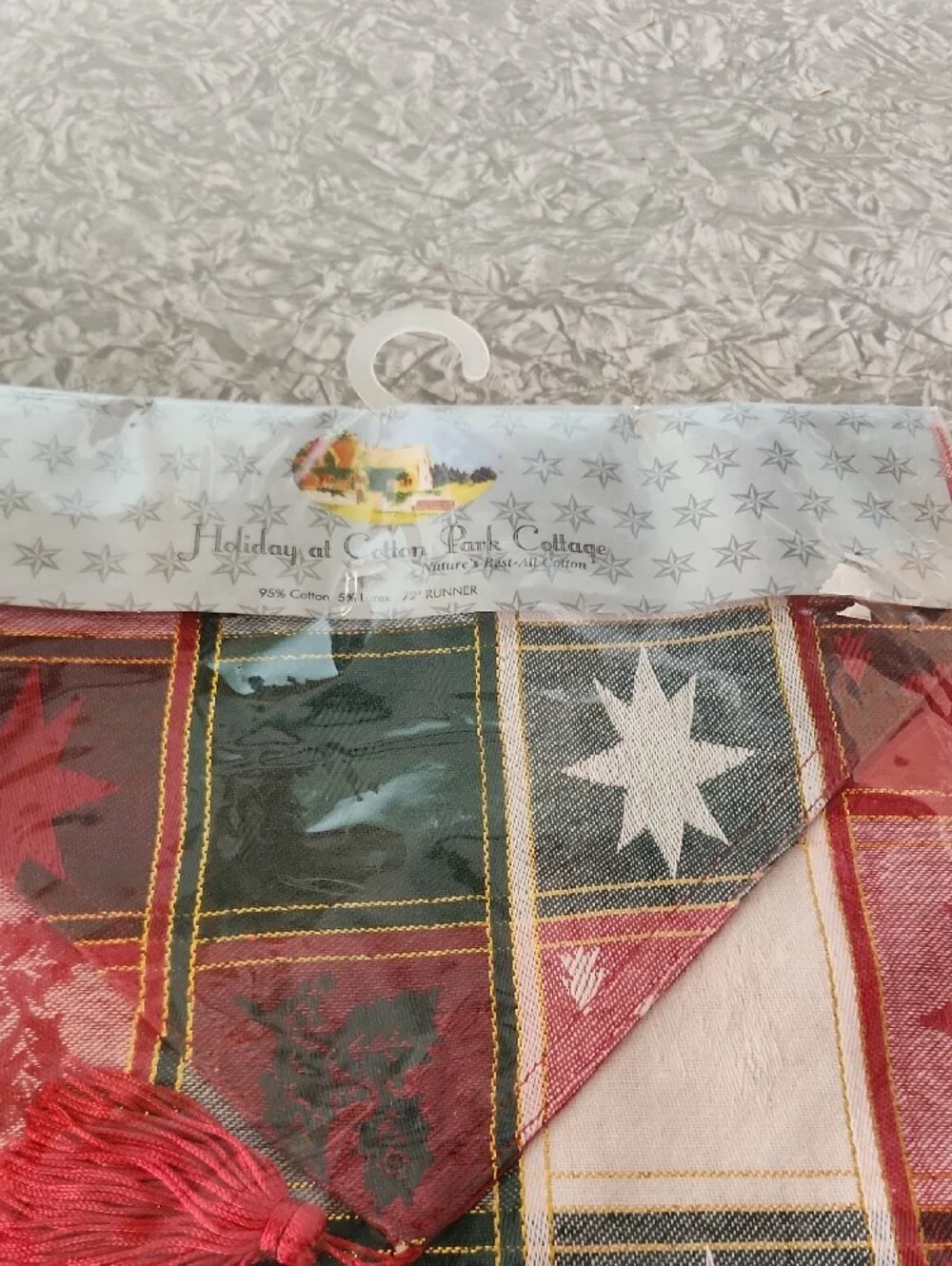 Holiday at Cotton Park Cottage Table Runner - Green Plaid